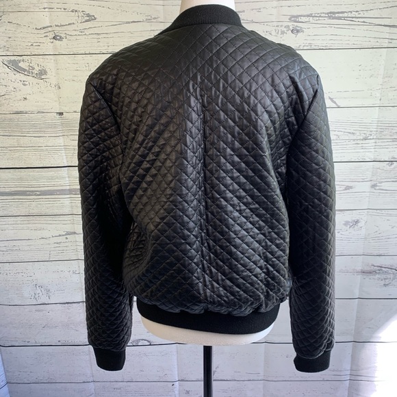 Material Girl Quilted Bomber Jacket - Picture 4 of 6